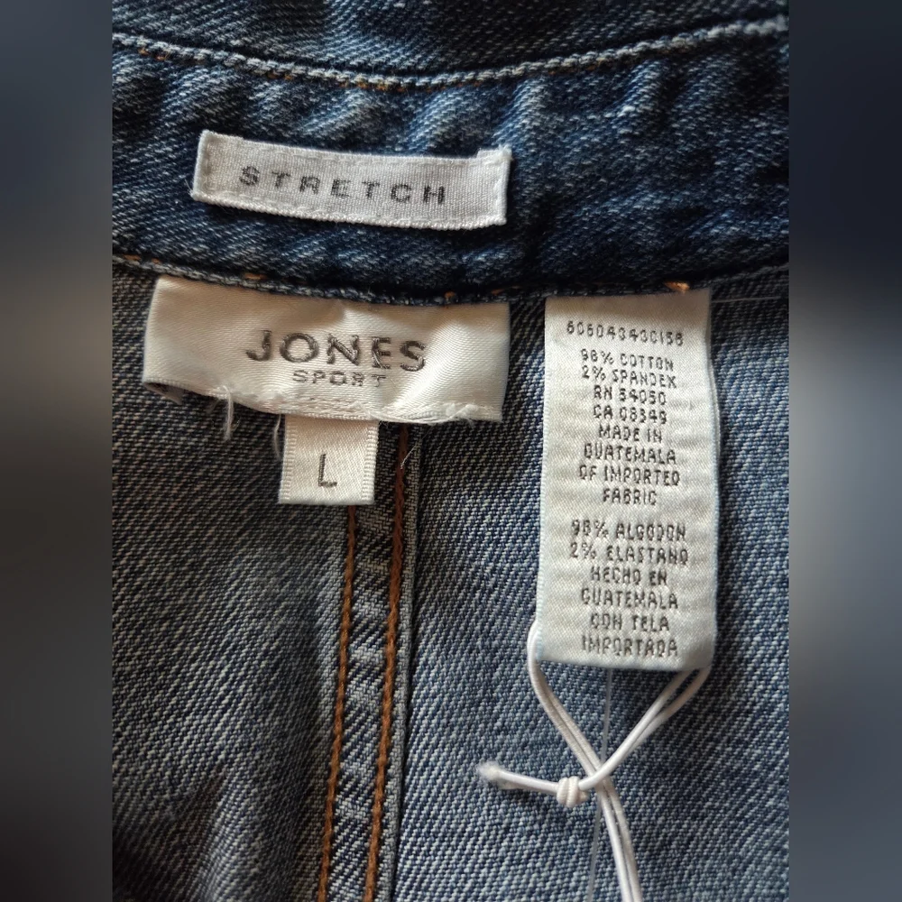 NWT! Jones Sport Women's Stretch Denim Jacket - Picture 4 of 6
